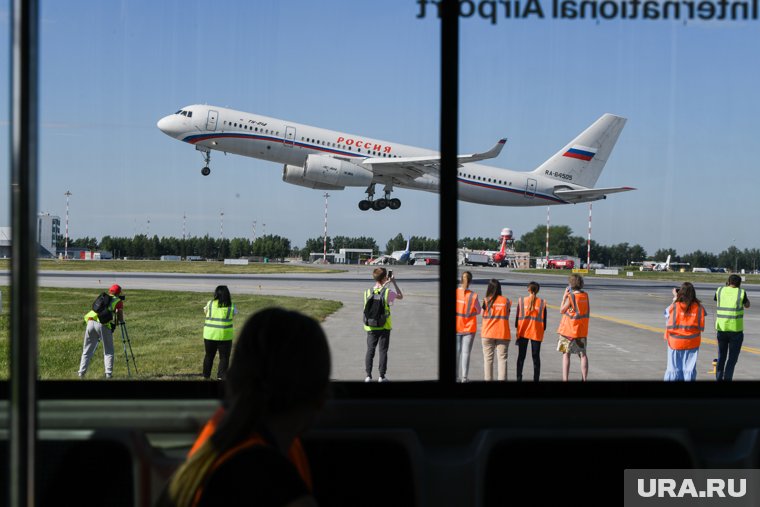 Ту-214 — довольно устаревшая машина, она будет выпускаться ограниченными партиями, сообщил авиаэксперт