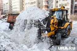 В Сургуте выпала половина месячной нормы снега