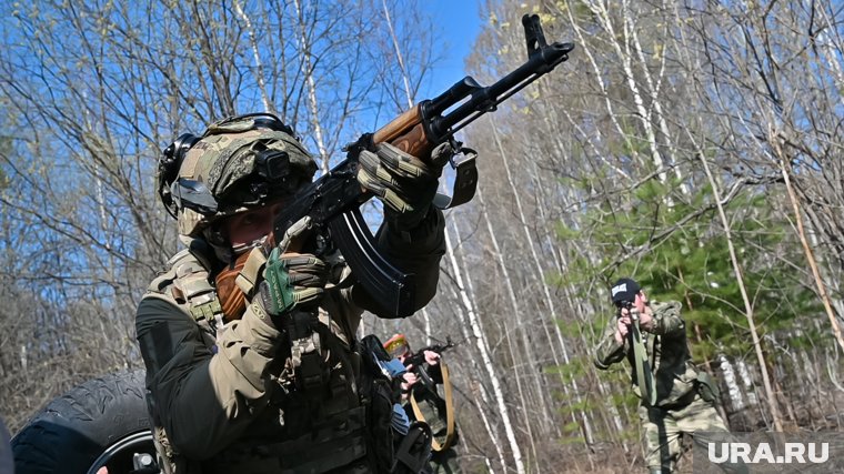 Курганский боец «Хитрый» снял на видео бой с дроном ВСУ