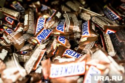 Шоколадные батончики Snickers с сентября нельзя будет купить в «Пятерочке» и «Перекрестке»