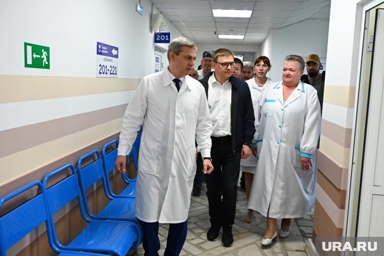 Алексей Текслер оценил ход модернизации райбольницы в Еткуле