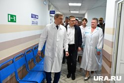 Алексей Текслер оценил ход модернизации райбольницы в Еткуле