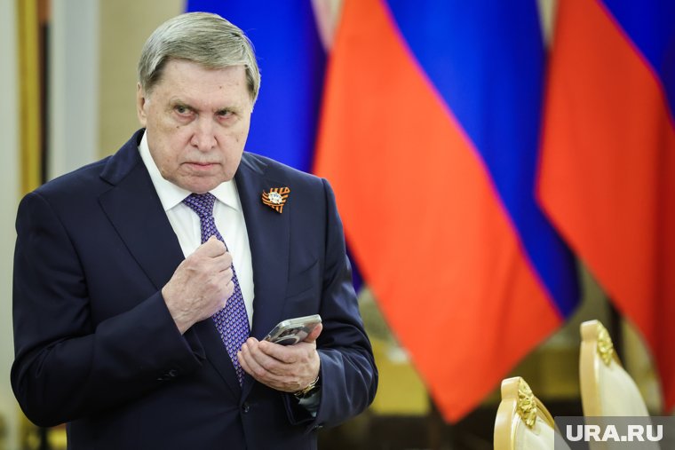 Ушаков заявил, что пока не знает о том, когда будет следующая встреча Путина и Трампа