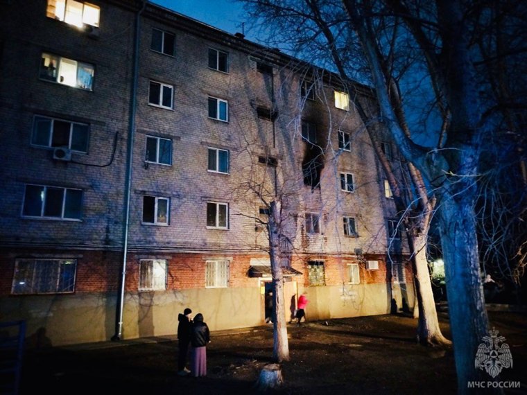 Пожар произошел рано утром 22 апреля.