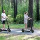 В Тюмени электросамокатчикам запретили кататься в крупных парках. Фото