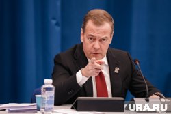 Медведев использовал жесткие формулировки