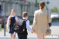Родители школьников смогут присутствовать на торжественных линейках