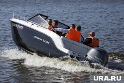 Гендиректор «СпецТрансСервиса» привлечен к ответственности за перевозку пассажиров на судне без лицензии 