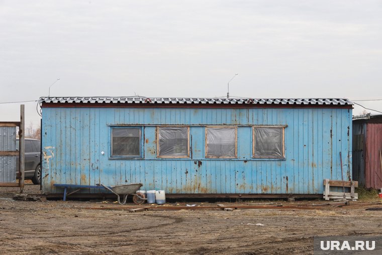 Преступление произошло в бытовке, где жили жертвы (архивное фото)