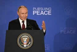 Путин отметил, что диалог был своевременным
