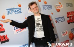 Пушной озвучивал в российском дубляже главного героя мультфильма «Облачно, возможны осадки в виде фрикаделек»