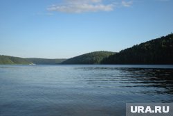 Водохранилище расположилось в долине реки Уфы