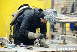 Новичкам на КМЗ платят зарплаты от 100 тысяч рублей