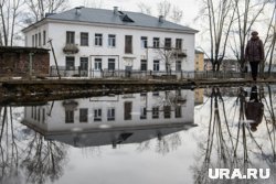 По словам ноябрян, в их дворе образовалось «собственное озеро»