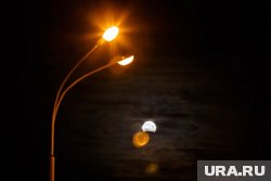 Освещение в парках будет включаться раньше (архивное фото)