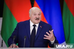 Лукашенко отметил, что россияне сохраняют единство в стремлении укрепить независимость страны