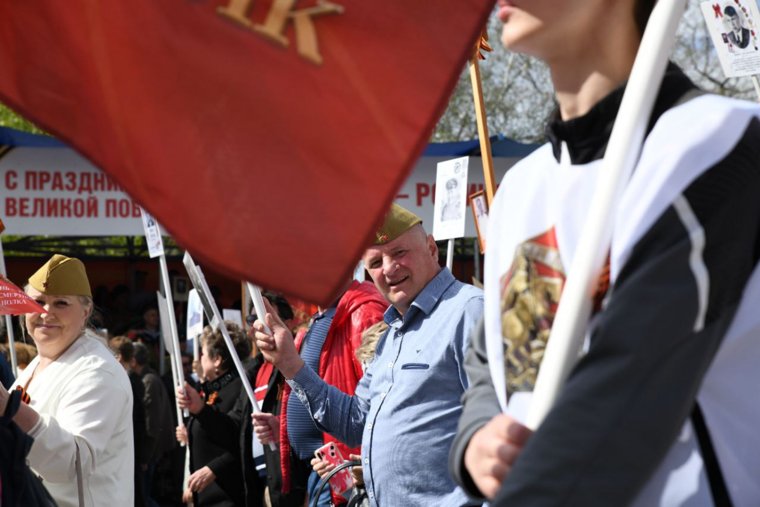 Многие пришли на «Бессмертный полк» целыми семьями