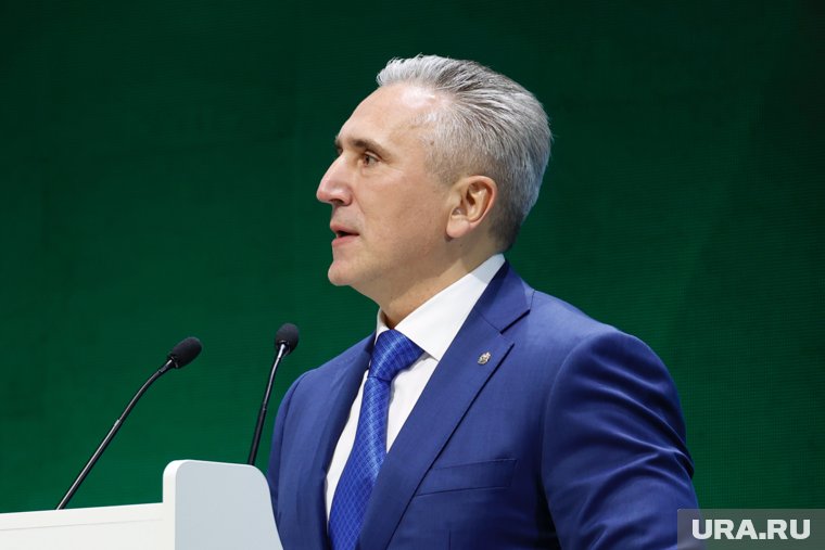 Галстук Моора может стоить несколько десятков тысяч рублей