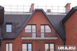 Власти продают землю под КРТ возле строящегося ЖК с таунхаусами в Заозерном 