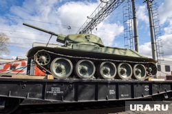 ФСБ задержала в Каховке трех украинцев, которые пытались заминировать танк Т-34 (архивное фото)