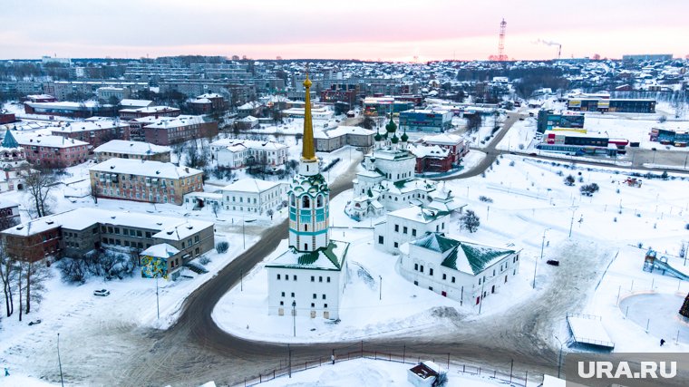 Вид на Соборную колокольню испорчен, считают горожане (архивное фото)