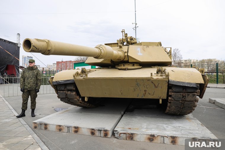Некоторые танки удалось сохранить в качестве трофеев