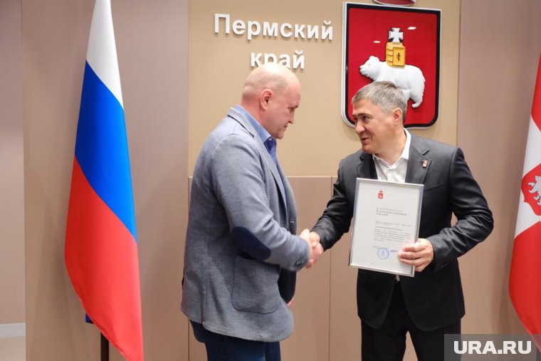 Водители пережили нападение, а транспортное средство было уничтожено