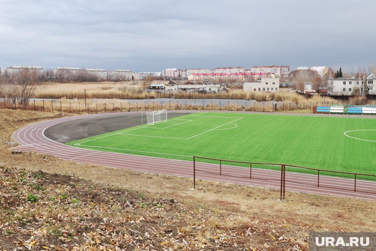 Стадион в Энергетиках