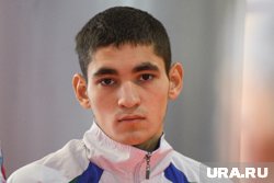 Альберт Батыргазиев выйдет на ринг с Джеймсом Диккенсом 2 июля в Стамбуле