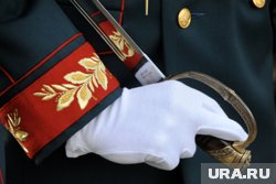 Воспитанник суворовского училища мастерски орудовал клинком (архивное фото)