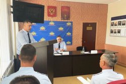 Лушников в органах внутренних дел работает с 2013 года (на трибуне)