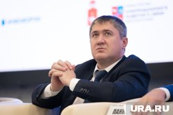 Дмитрий Махонин доложил президенту о расселении аварийного жилья