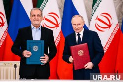 Путин и Пезешкиан встретились на саммите ШОС (фото из архива)