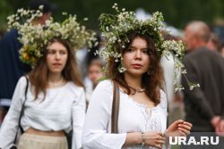 Одним из главных аттрибутов праздника являются венки