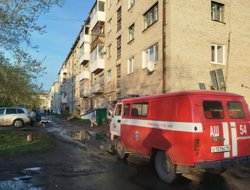 Пятиэтажка находится на улице Строителей