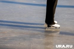 Каток возле молодежного центра в Тарко-Сале открыт для всех желающих, архивное фото