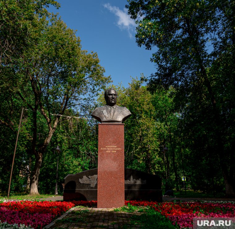 Памятник Коноплеву в Перми открыли в 2010 году