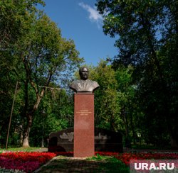 Памятник Коноплеву в Перми открыли в 2010 году