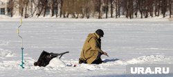 Олег Кондратьев выловил пять щук в новом году (архивное фото)