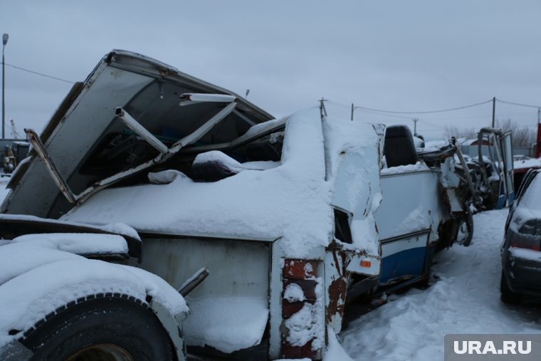 Утром 12 января в Иловайске на бок опрокинулся пассажирский автобус 