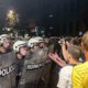 Столицу Сербии охватили протесты после ультиматума Вучичу, начались драки с силовиками. Фоторепортаж