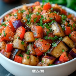 Нежный салат из самых популярных овощей
