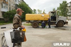 Садоводы Салехарда пожаловались на развозчиков воды