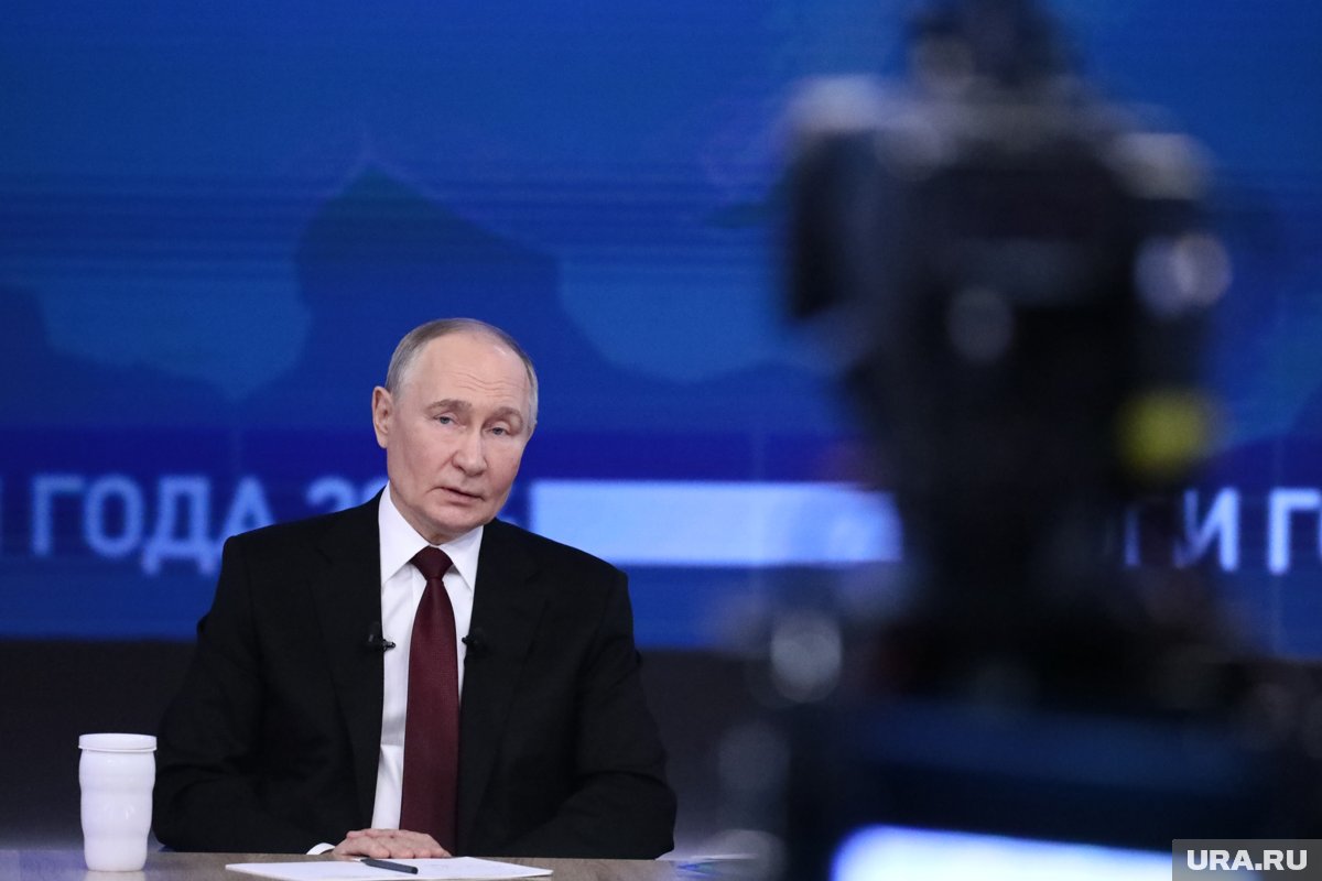 Путин заявил, что много кому хочется представлять РФ слабой