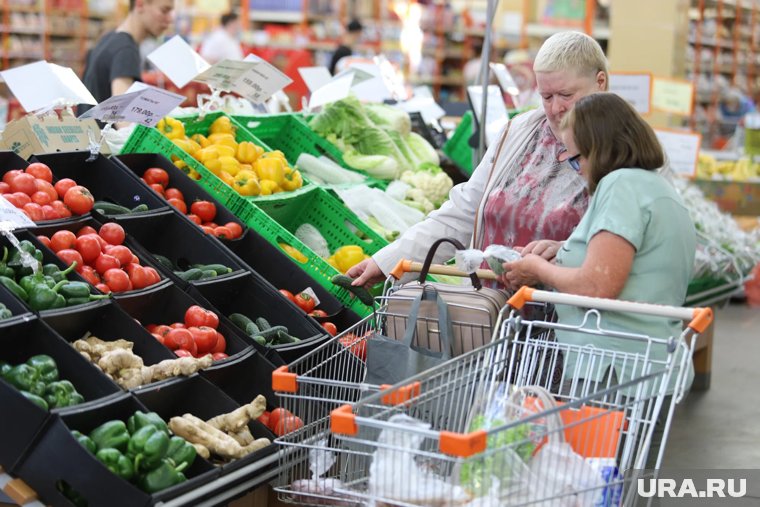 После снижения ключевой ставки рост цен на продукты замедлится, но не сразу, считает Тихонов