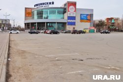 Власти Кургана ввели запрет на остановку транспорта на участке улицы Карельцева 