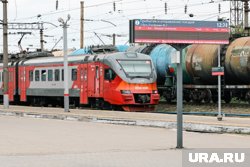 Беспилотники ВСУ повредили здание ЖД-станции в Ростовской области, подтвердил Юрий Слюсарь