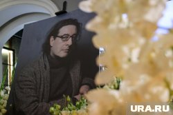 Прощание с худруком «Электротеатра Станиславский» Юханановым в Москве