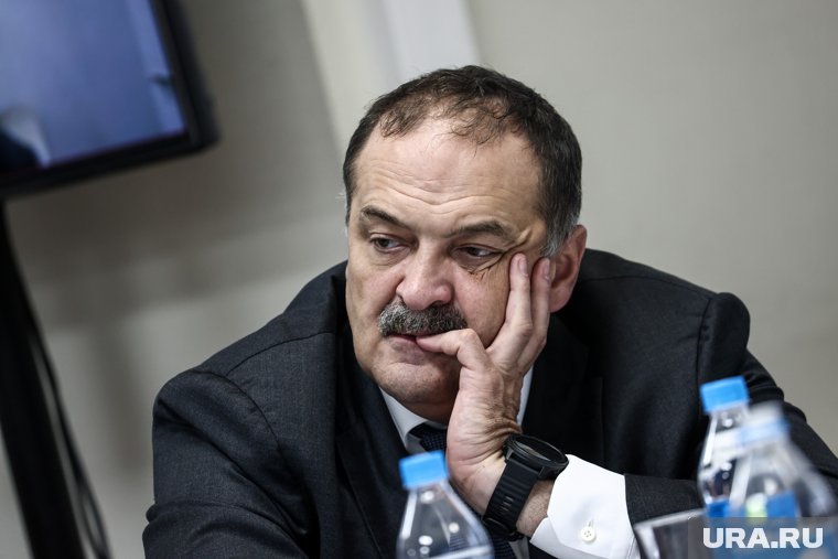 Семьям погибших полицейским выплатят по миллиону, пообещал Сергей Меликов