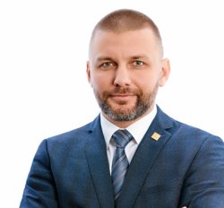 По словам Бондарева, в компании научились давать вторую жизнь волокну из оборотной воды